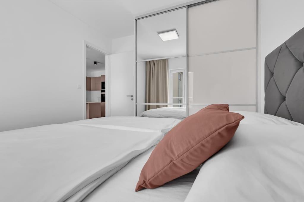 Apartment Dals - Makarska Exklusiv Tučepi Eksteriør bilde